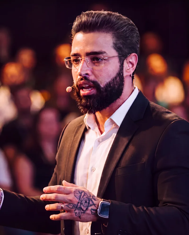 Cristhyan Kohlhase em palestra (2)